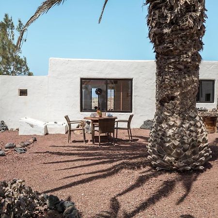 Villa La Casita à Famara Extérieur photo